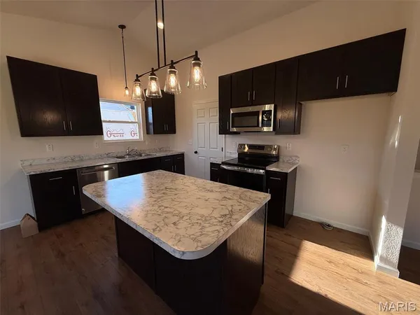 $2,750 | 9618 Red Maple Trail, Hillsboro, MO 63050