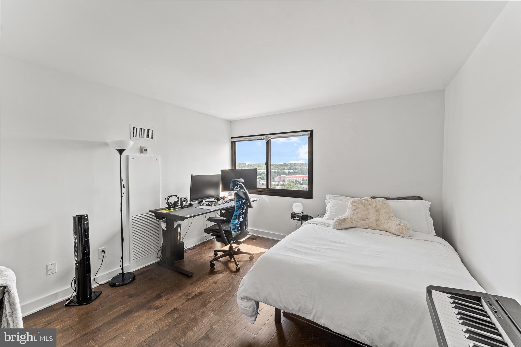 6101 Edsall Road, Unit 1111 Alexandria, VA 22304 - Photo 25 of 44