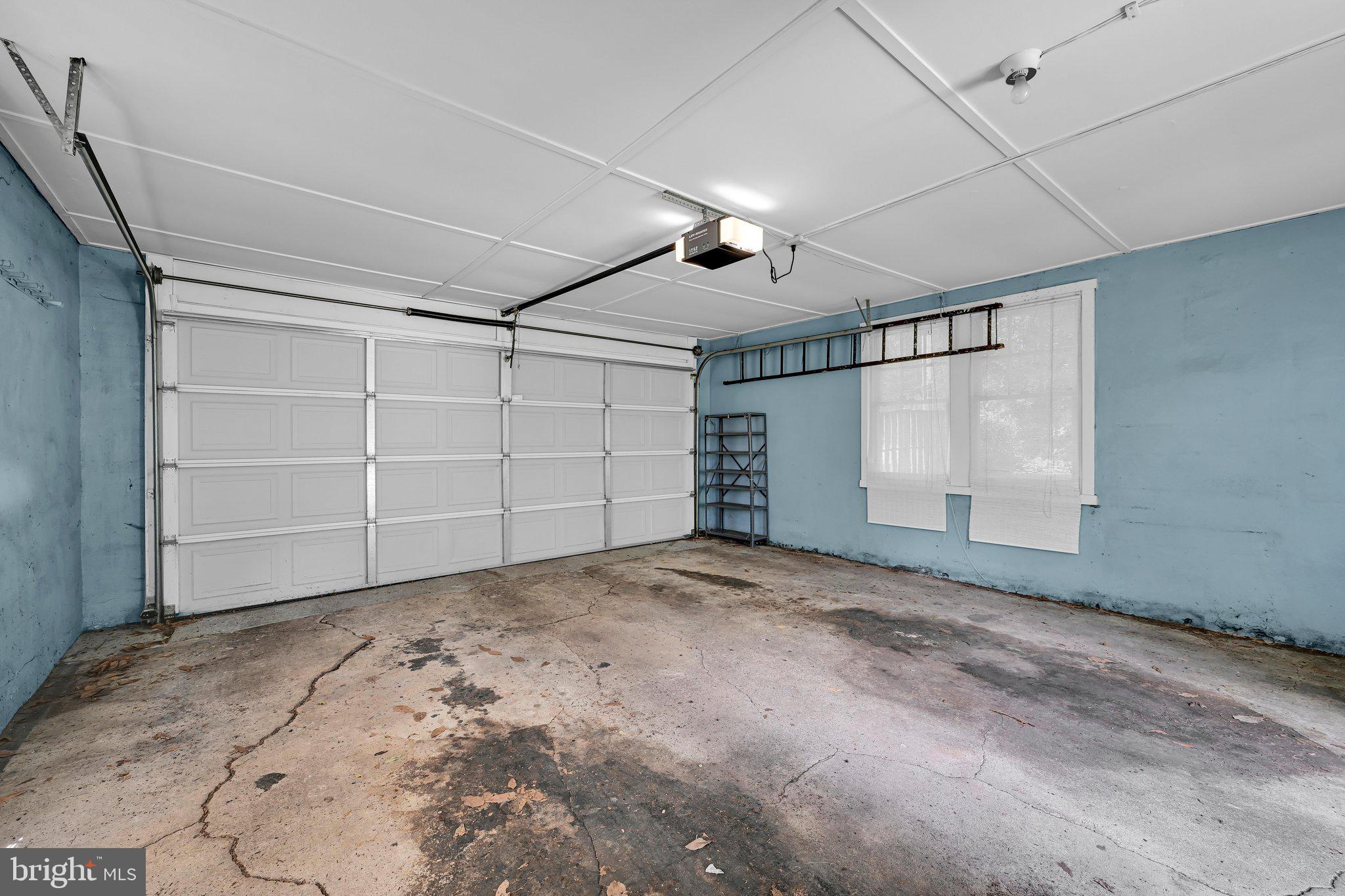 116 Park Road Reading, PA 19610 - Photo 38 of 43 Garage