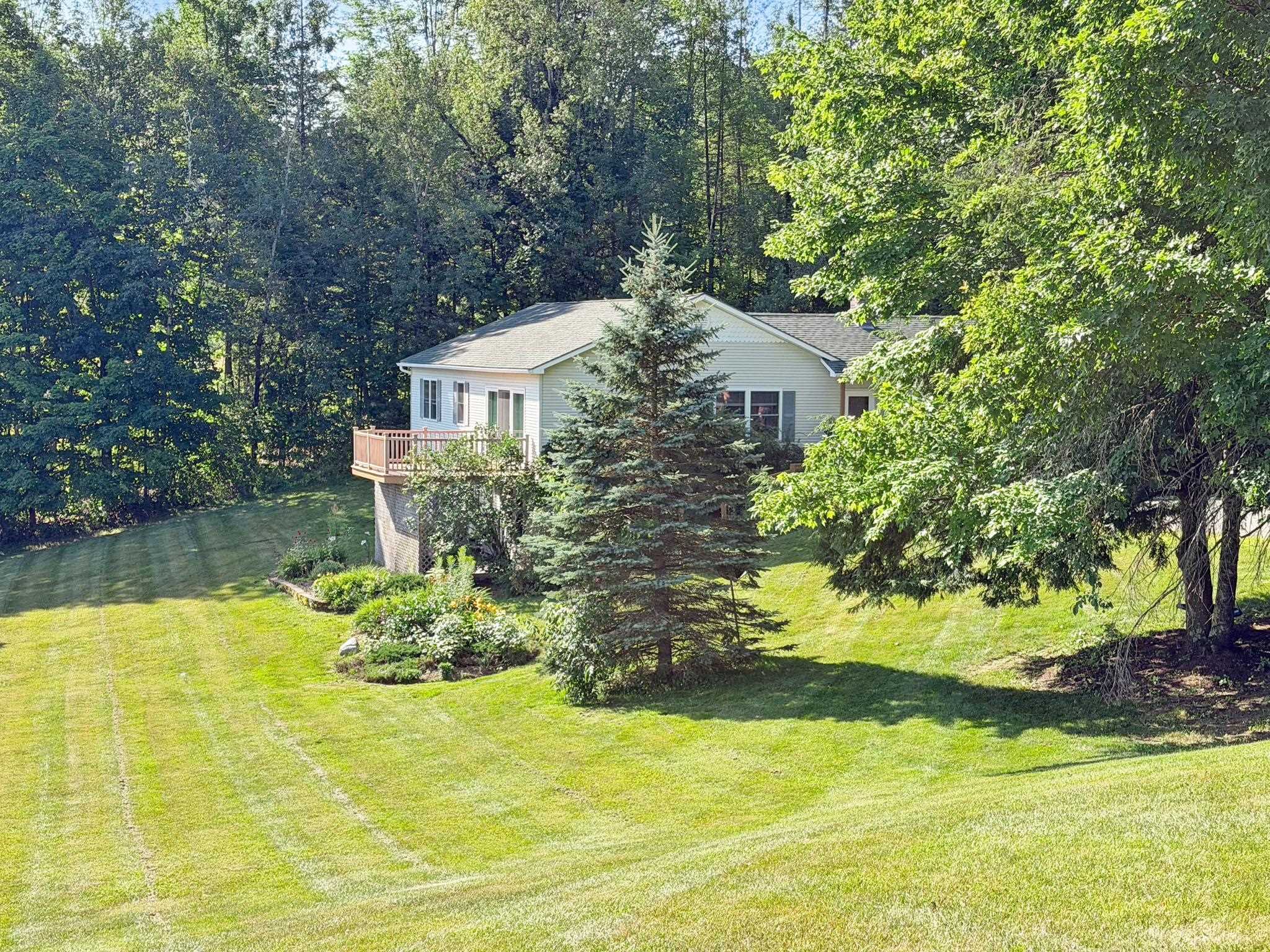 159 Brooks Street Newport, VT 05855 - Photo 6 of 58 Gallery Image 6