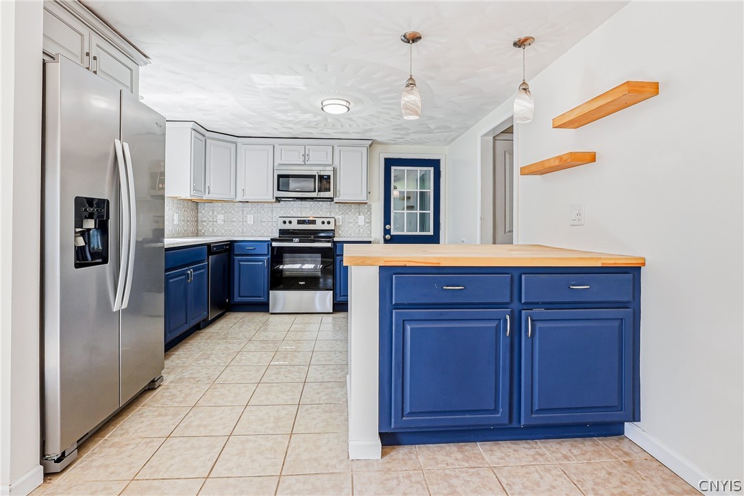 29 Lyndon Road Whitestown, NY 13492 - Photo 11 of 42