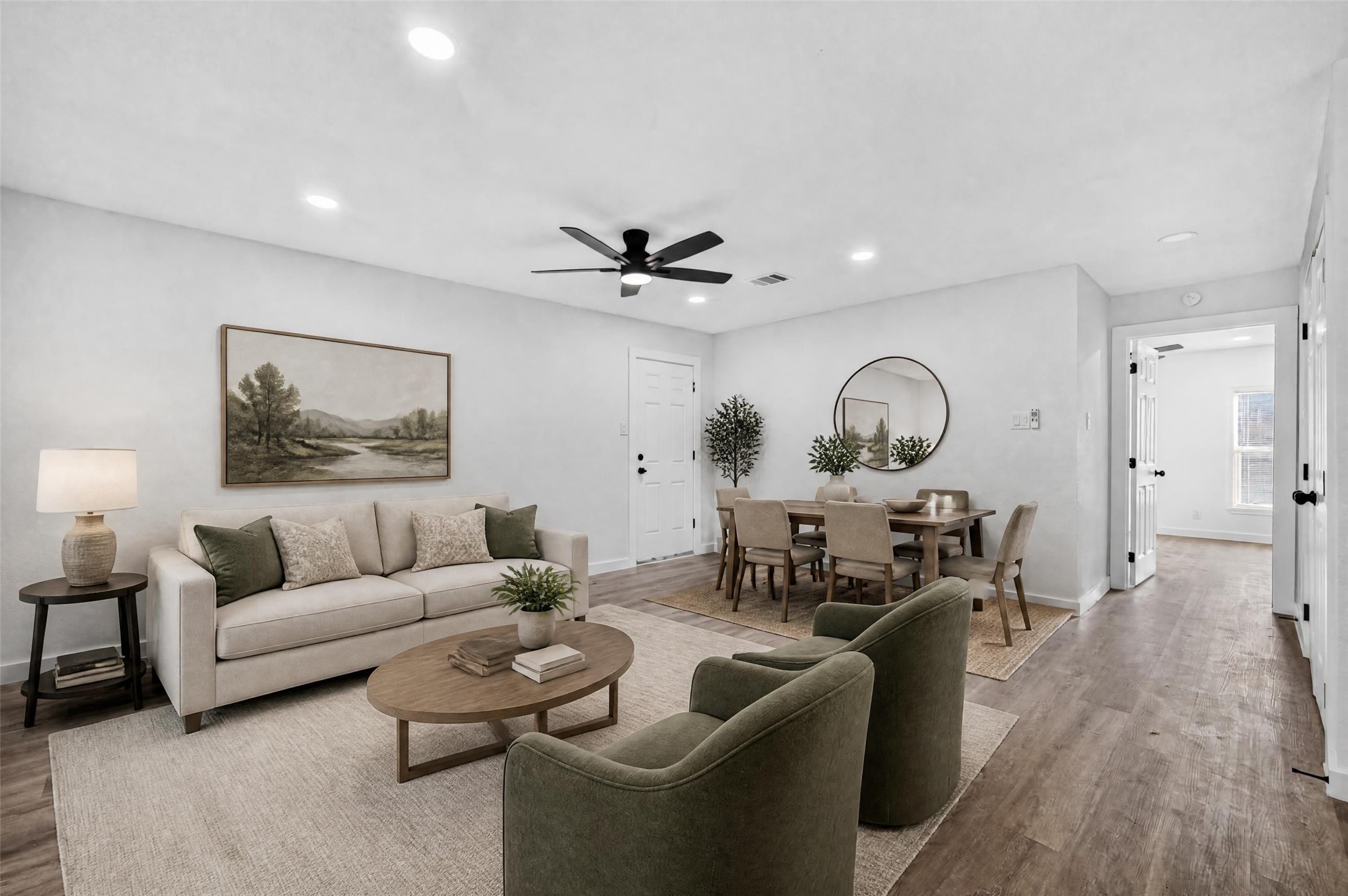 3923 Alberta Street Houston, TX 77021 - Photo 5 of 21 Virtually staged living/dining