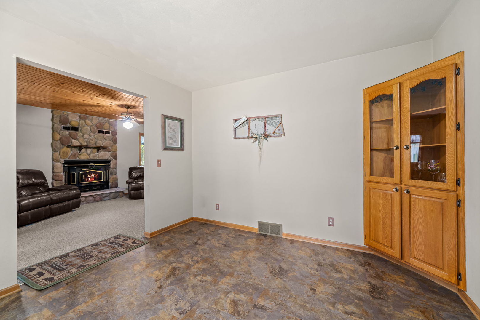 8411 North Kilbuck Road Monroe Center, IL 61052 - Photo 10 of 51