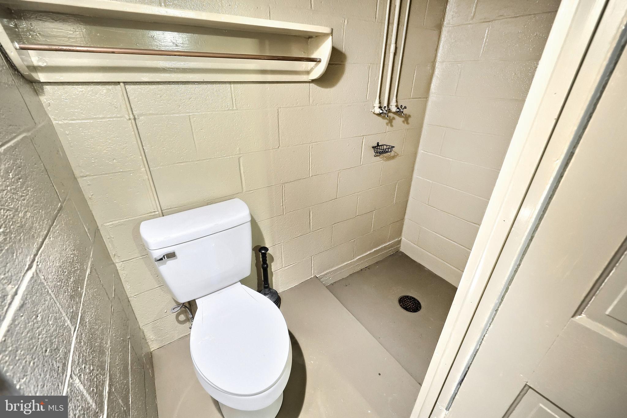 4204 Grandview Road Hanover, PA 17331 - Photo 57 of 77 a bathroom with a toilet and a shower