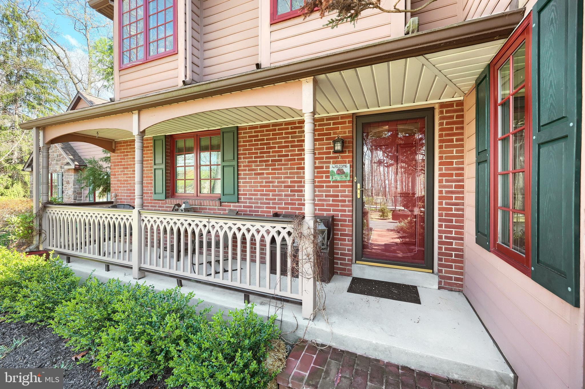 4204 Grandview Road Hanover, PA 17331 - Photo 8 of 77