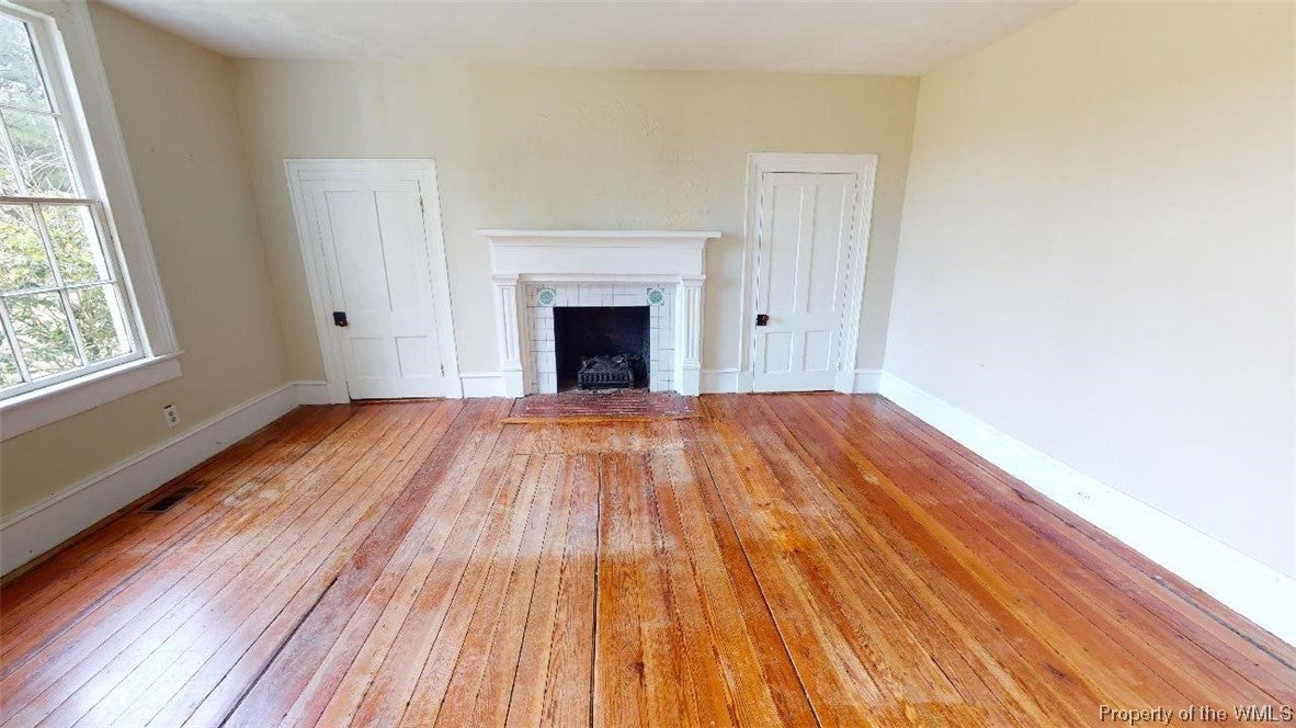 4134 Hickory Fork Road Gloucester, VA 23061 - Photo 4 of 48 Gallery Image 4