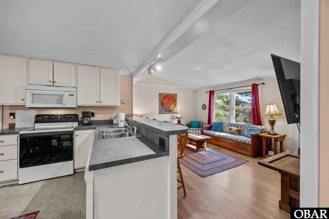 $465,000 | 102 East Landing Drive, Kill Devil Hills, NC 27948