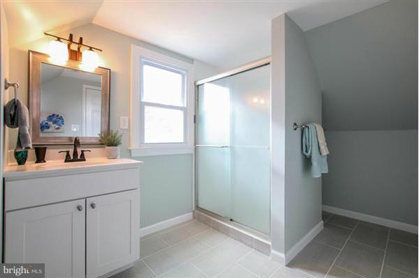 7910 33rd Street Rosedale, MD 21237 - Photo 22 of 30 Bath