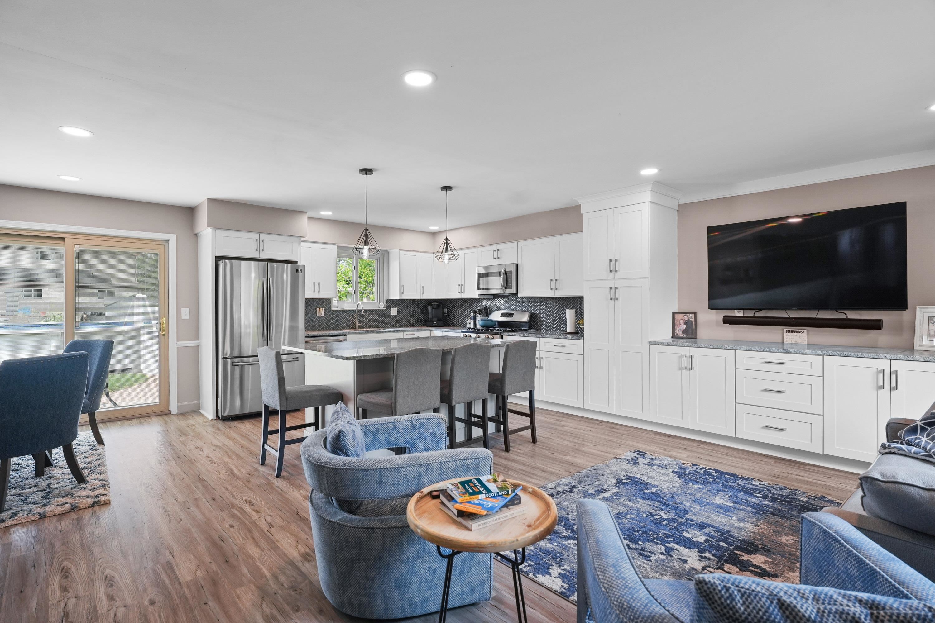 47381 Juniper Road Macomb, MI 48044 - Photo 8 of 26 50117468-7.JPG