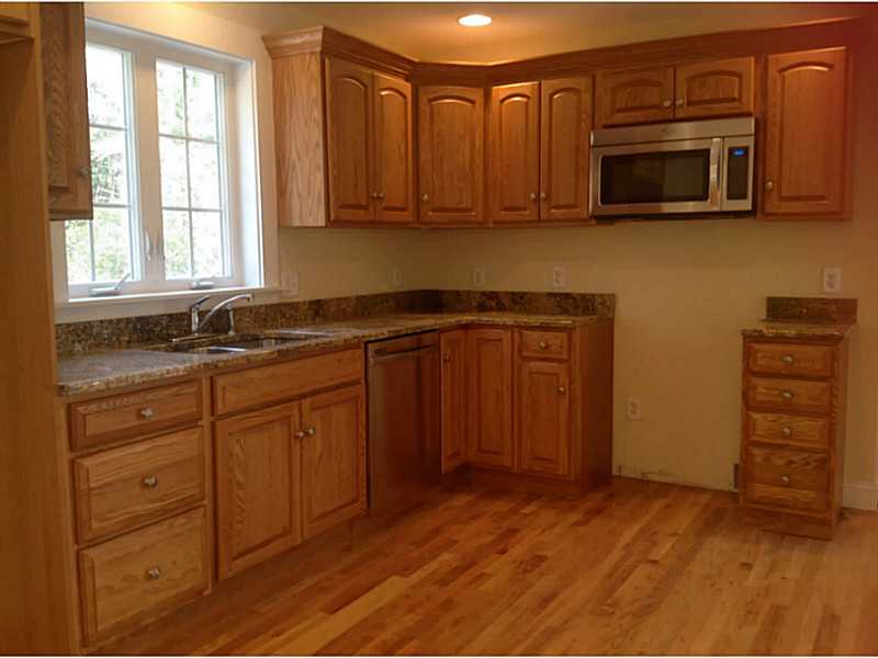 37 Old North Road Coventry, RI 02816 - Photo 8 of 17 Kitchen.