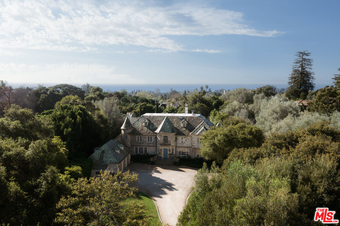 1567 East Valley Road Montecito, CA 93108 - Photo 2 of 38 Gallery Image 2