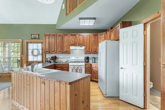 $625,000 | 82 Hebron Way, Young Harris, GA 30582