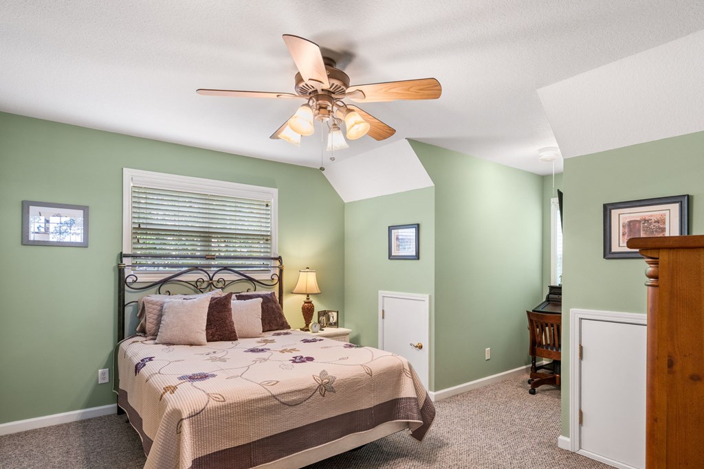82 Hebron Way Young Harris, GA 30582 - Photo 16 of 53