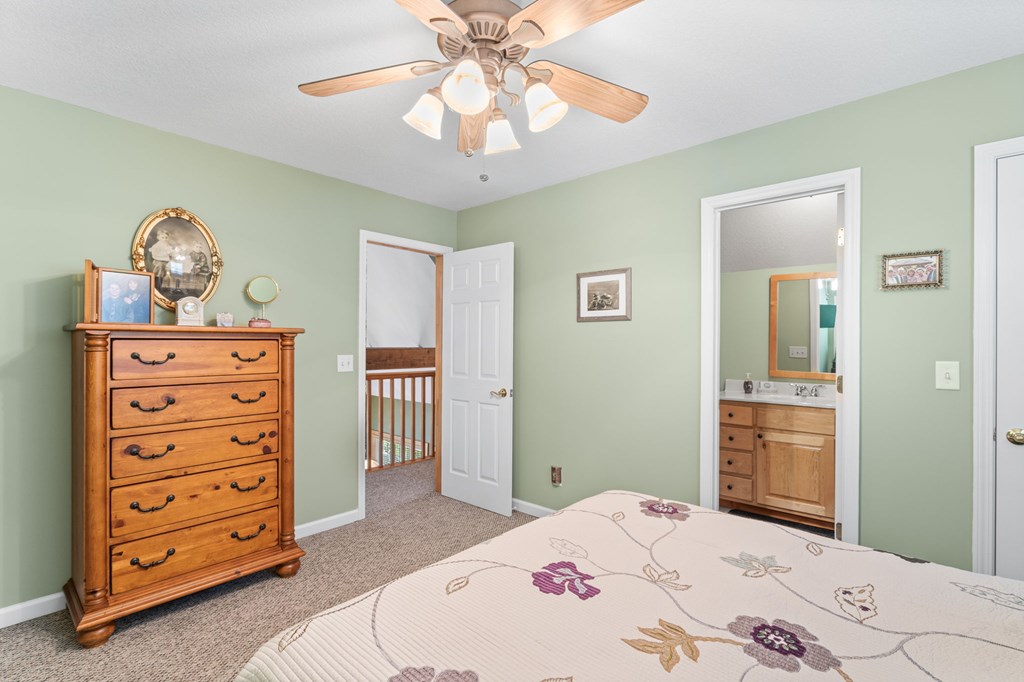 82 Hebron Way Young Harris, GA 30582 - Photo 17 of 53