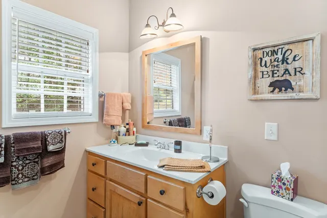 $625,000 | 82 Hebron Way, Young Harris, GA 30582