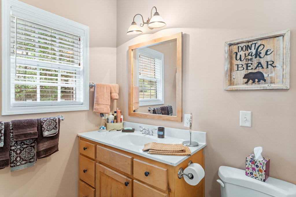 82 Hebron Way Young Harris, GA 30582 - Photo 20 of 53
