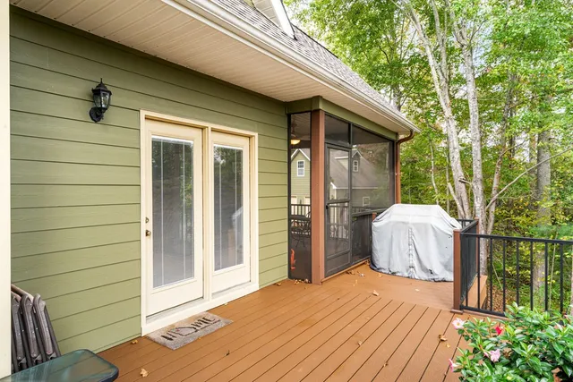 $625,000 | 82 Hebron Way, Young Harris, GA 30582