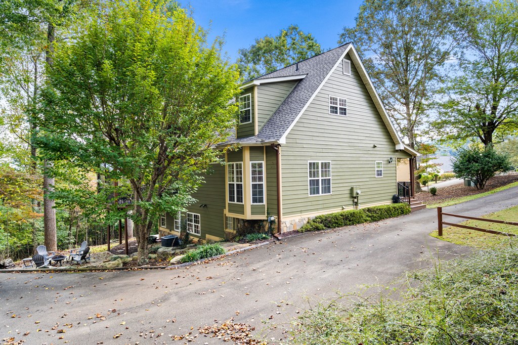 82 Hebron Way Young Harris, GA 30582 - Photo 48 of 53