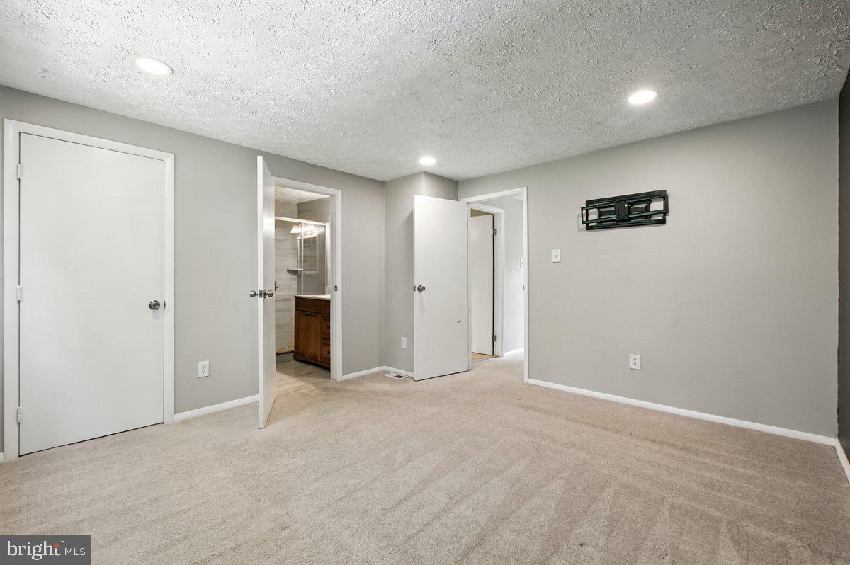 8015 Steeple Chase Court Springfield, VA 22153 - Photo 15 of 35