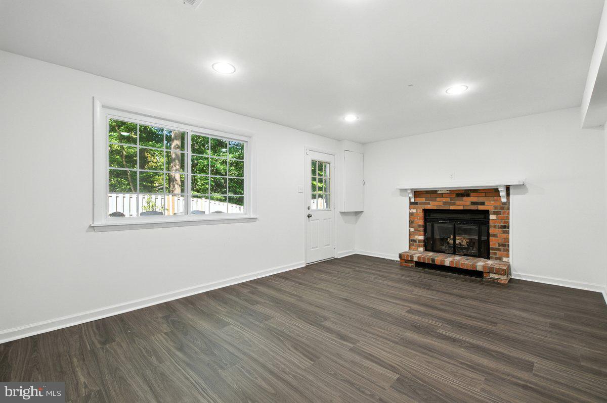 8015 Steeple Chase Court Springfield, VA 22153 - Photo 26 of 35