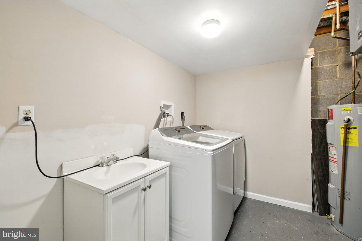 8015 Steeple Chase Court Springfield, VA 22153 - Photo 32 of 35