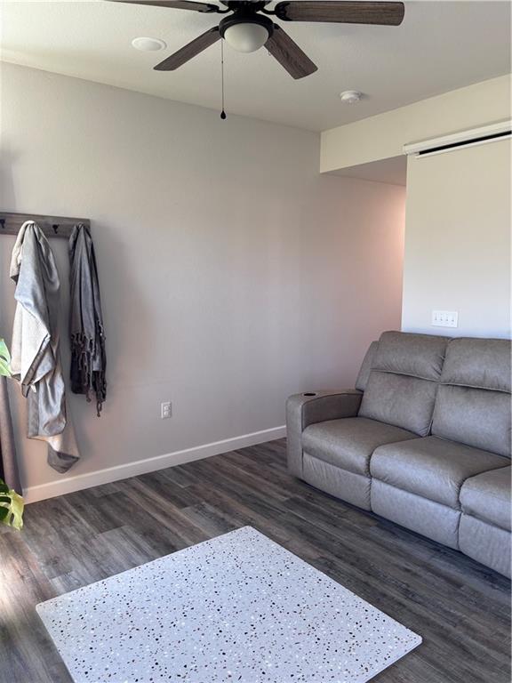 367 Southeast B Se 70th Road Warrensburg, MO 64093 - Photo 8 of 26