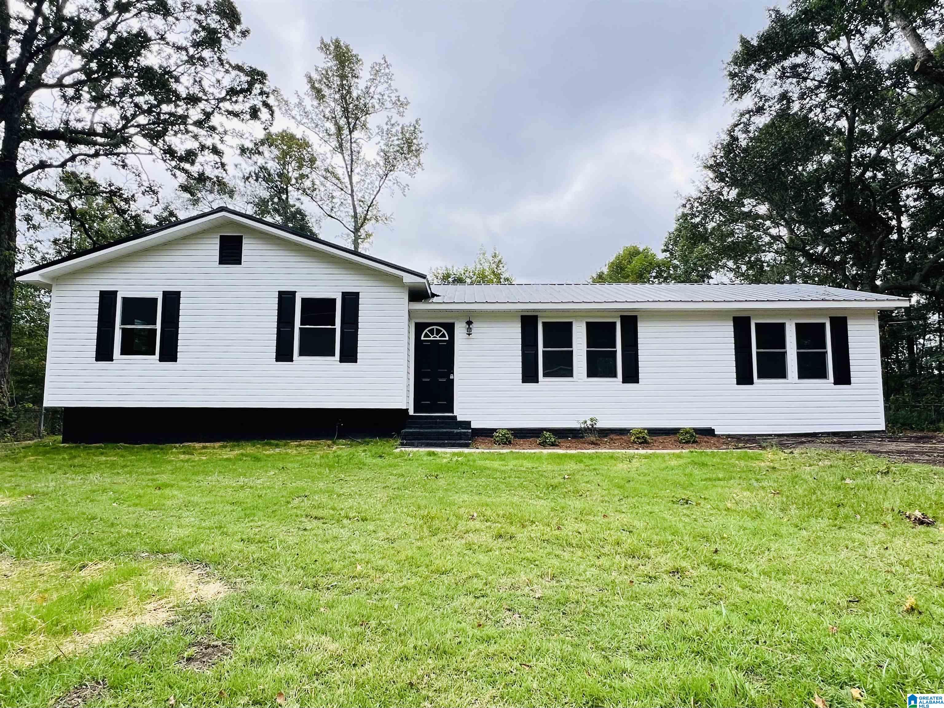139 Boozer Drive Jacksonville, AL 36265 - Photo 1 of 29
