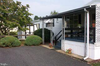 29 Ruth Drive Gordonville, PA 17529 - Photo 2 of 7 Gallery Image 2