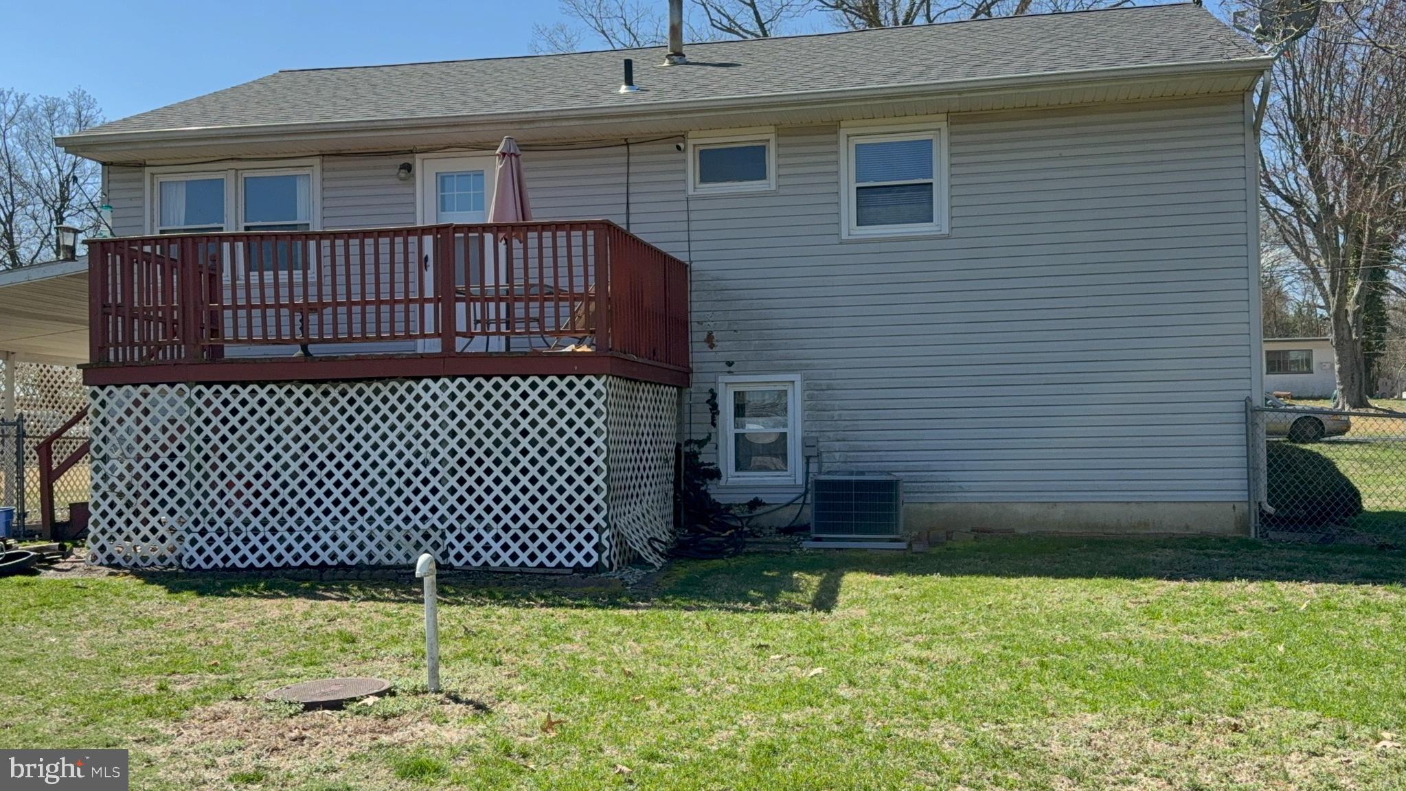 127 Stave Mill Road Bridgeton, NJ 08302 - Photo 5 of 5 a view of a house with a backyard