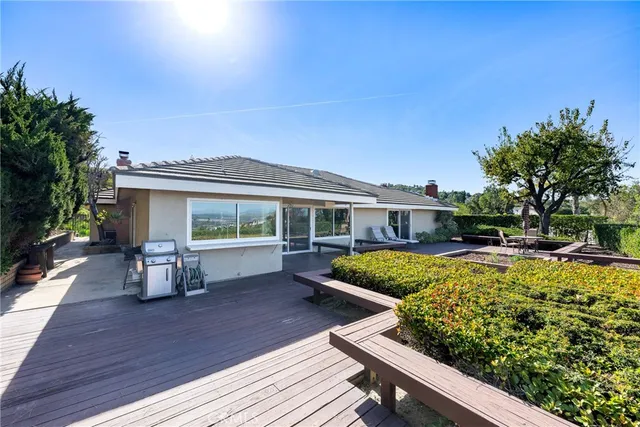 $1,445,000 | 5447 East Willowick Circle, Anaheim Hills, CA 92807