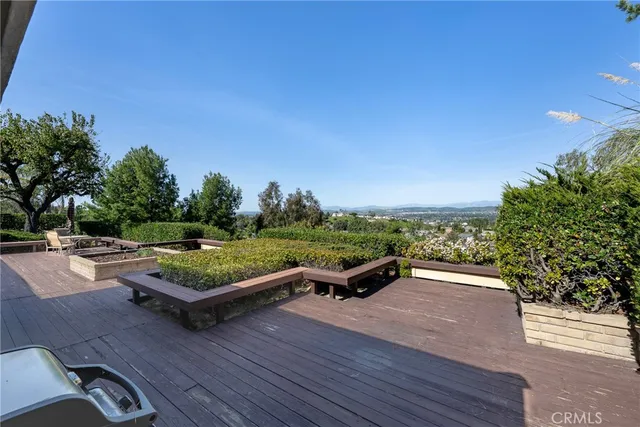 $1,445,000 | 5447 East Willowick Circle, Anaheim Hills, CA 92807