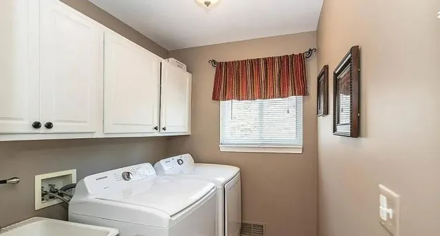 $359,400 | 2641 Konrad Court, Auburn Hills, MI 48326