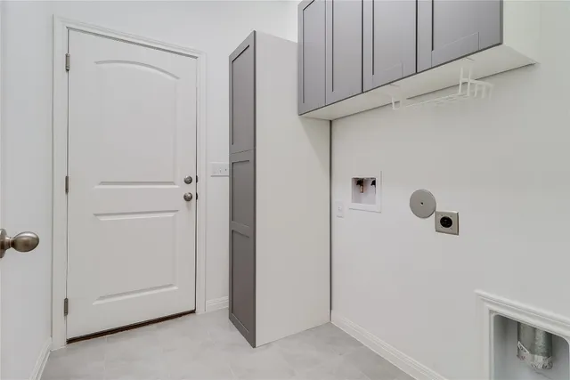 $369,900 | 6408 Routenburn Street, Austin, TX 78754