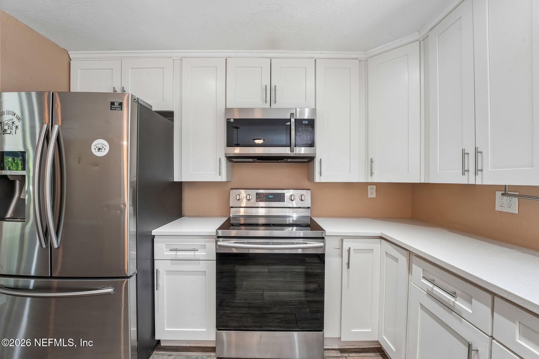 317 Penman Road Neptune Beach, FL 32266 - Photo 14 of 48 Shaker Cabinets