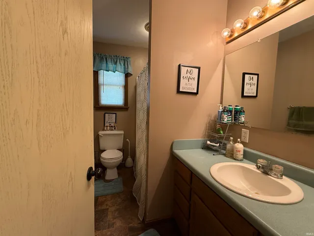 $450,000 | 1400 North 200 East, Lagrange, IN 46761