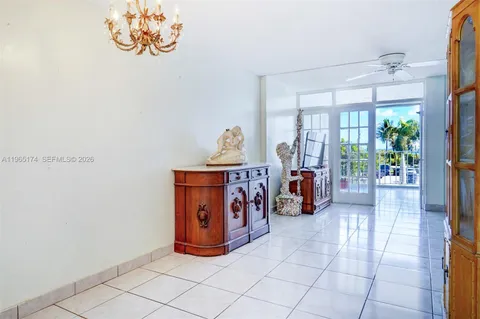 $365,000 | 6450 Collins Avenue, Unit 202, Miami Beach, FL 33141