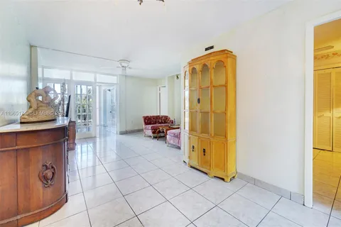 $365,000 | 6450 Collins Avenue, Unit 202, Miami Beach, FL 33141