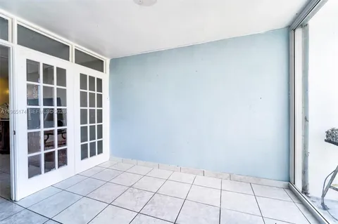 $365,000 | 6450 Collins Avenue, Unit 202, Miami Beach, FL 33141