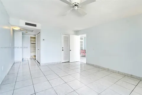 $365,000 | 6450 Collins Avenue, Unit 202, Miami Beach, FL 33141