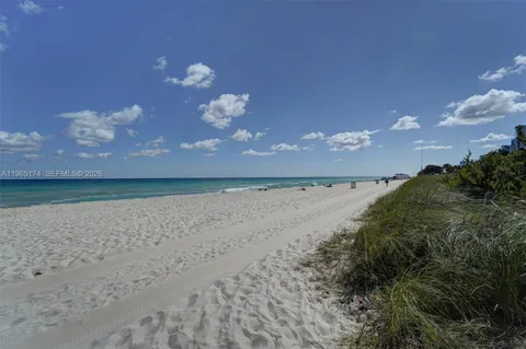 $365,000 | 6450 Collins Avenue, Unit 202, Miami Beach, FL 33141