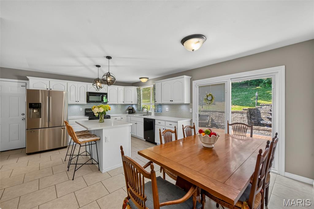 3636 Whispering Ridge Lane St. Louis, MO 63129 - Photo 20 of 71 Gallery Image 20