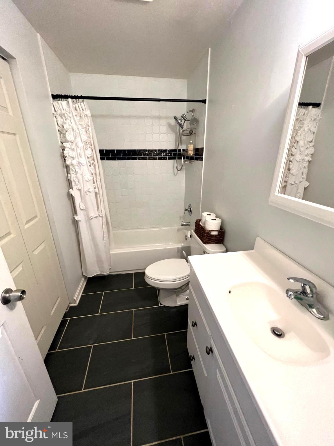 421 Tavistock Cherry Hill, NJ 08034 - Photo 23 of 36 Second bathroom