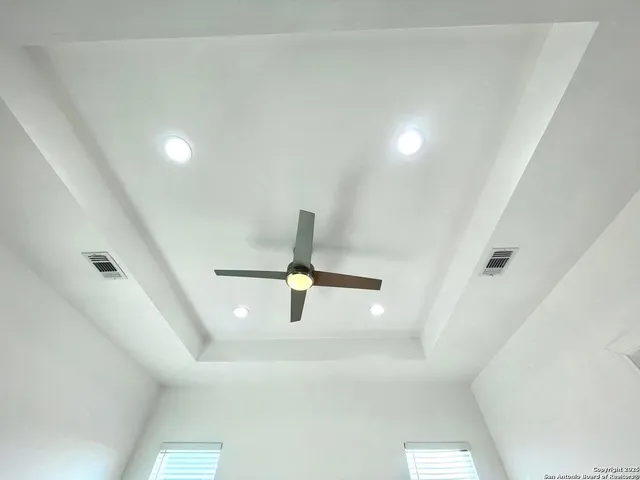 $449,900 | 97 Berwick Road, Victoria, TX 77904