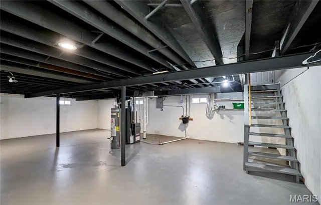 $1,200 | 11711 Bridgevale Avenue, St. Louis, MO 63138