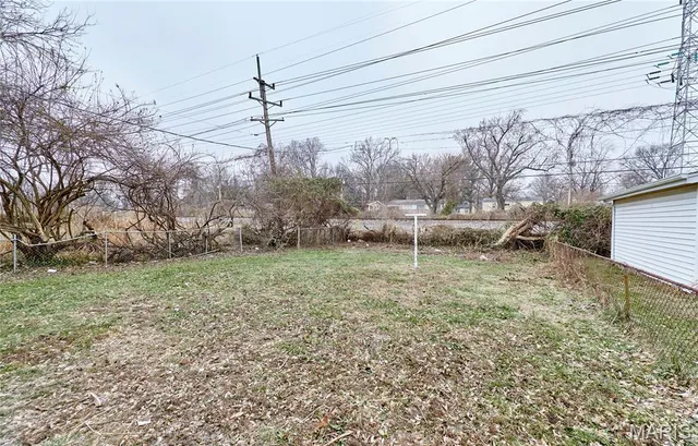 $1,200 | 11711 Bridgevale Avenue, St. Louis, MO 63138