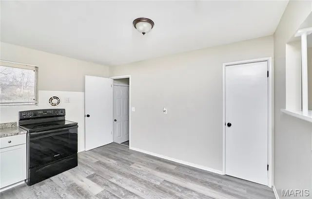 $1,200 | 11711 Bridgevale Avenue, St. Louis, MO 63138