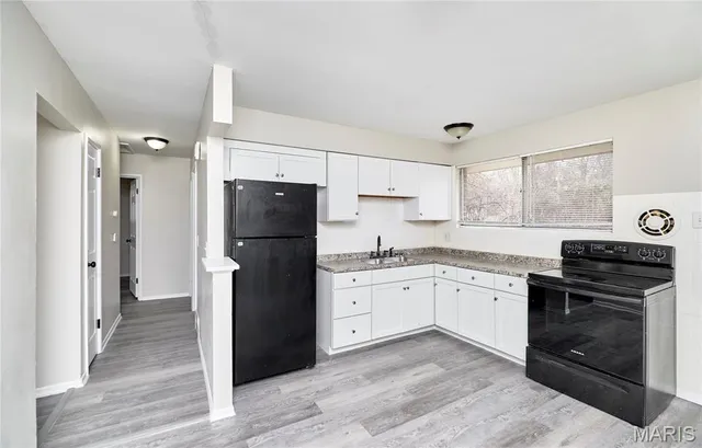 $1,200 | 11711 Bridgevale Avenue, St. Louis, MO 63138