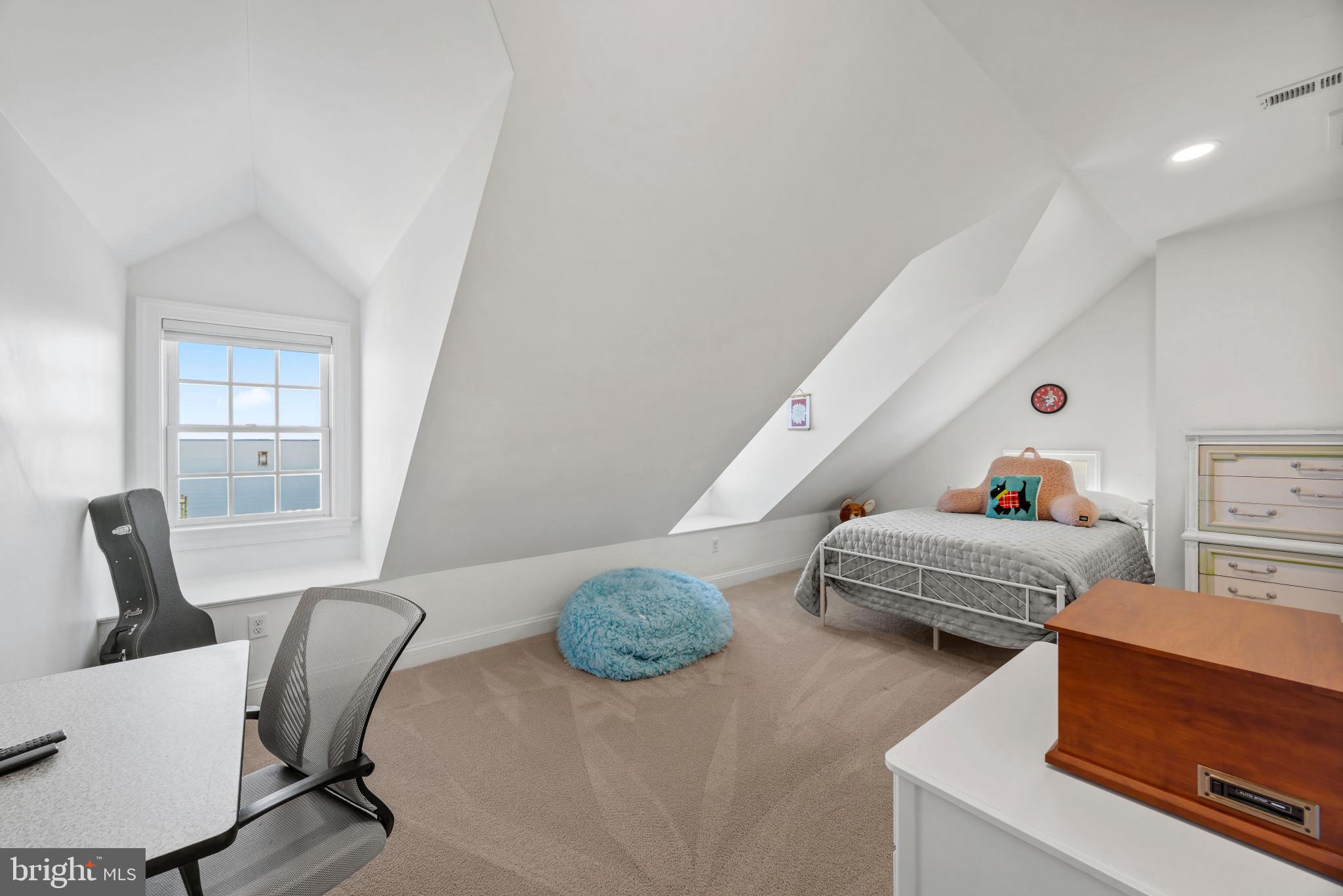 122 Queen Anne Road Stevensville, MD 21666 - Photo 26 of 39 Charming guest suite