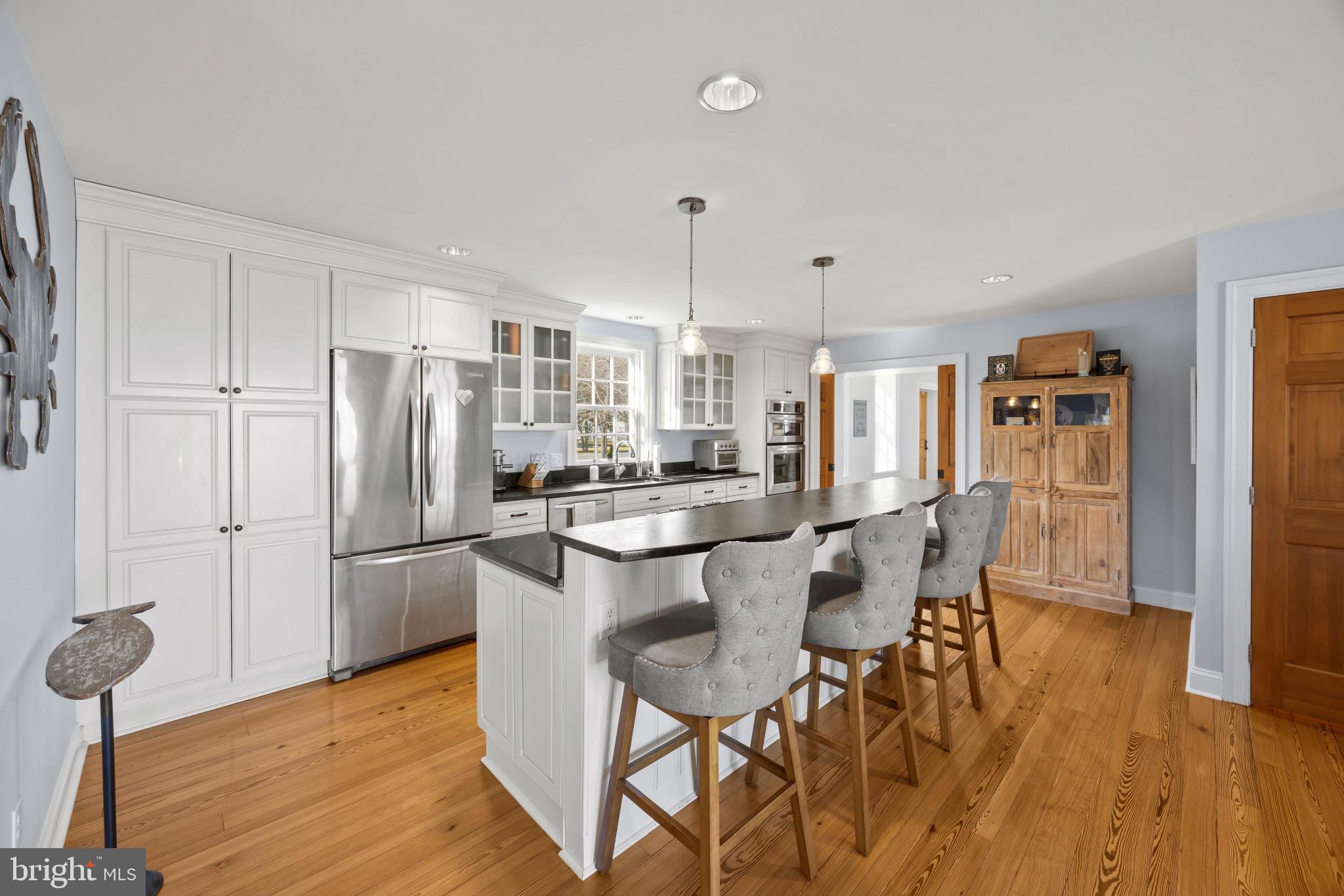 122 Queen Anne Road Stevensville, MD 21666 - Photo 7 of 39 Stainless steel applicances