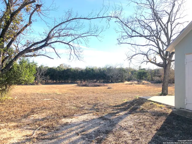 $2,200 | 119 Idlewilde Boulevard, Comfort, TX 78013